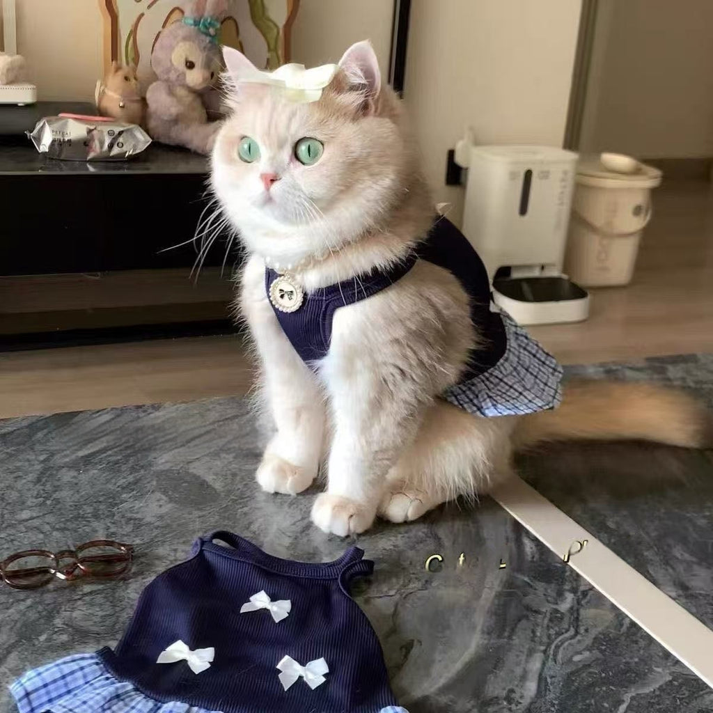 Vestido estilo colegial para perra o gata — foto 3