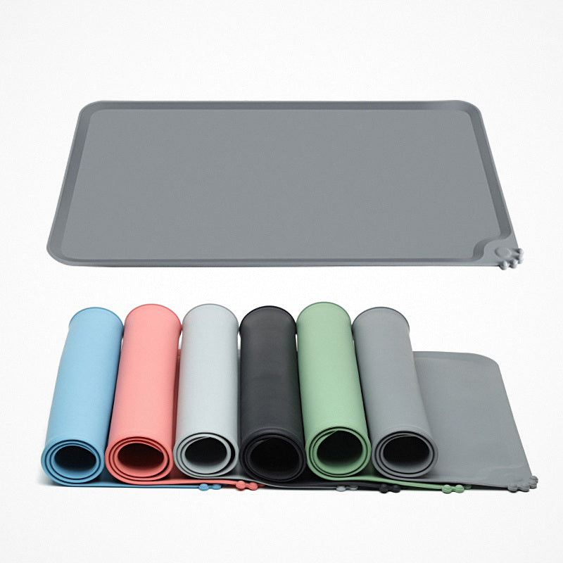 Los seis colores de la alfombrilla enrollados uno junto a otro